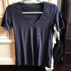 Lululemon V-Neck T-shirt